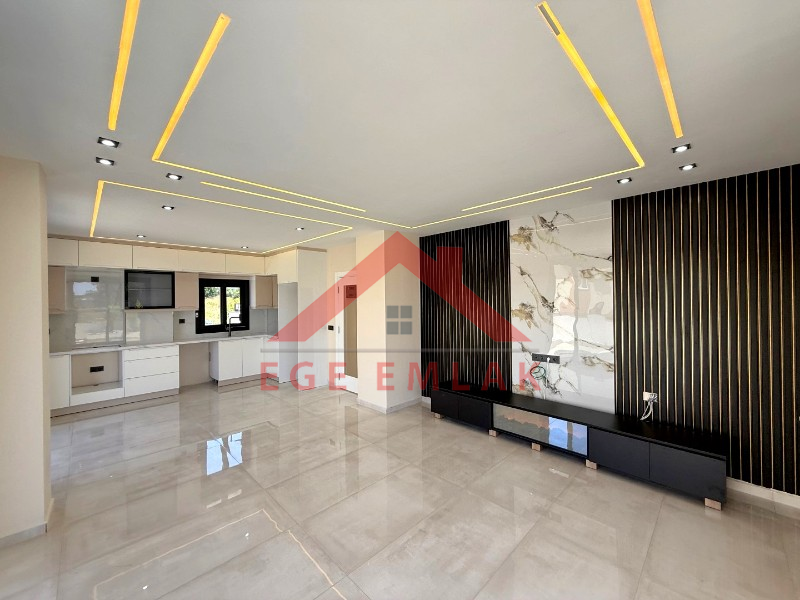 Didim Hisar Mahallesinde Satılık Tam Müstakil Villa