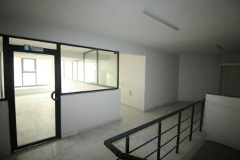 Elmas'tan Burhan Felek Cad. Üzeri 270 M2 Alana Sahip Dükkan