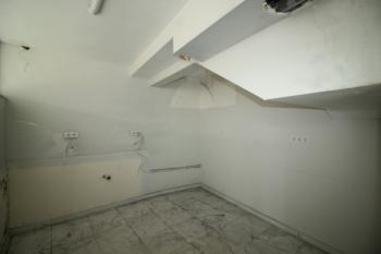Elmas'tan Burhan Felek Cad. Üzeri 270 M2 Alana Sahip Dükkan