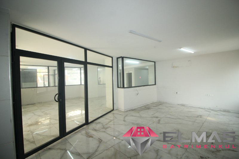 Elmas'tan Burhan Felek Cad. Üzeri 270 M2 Alana Sahip Dükkan