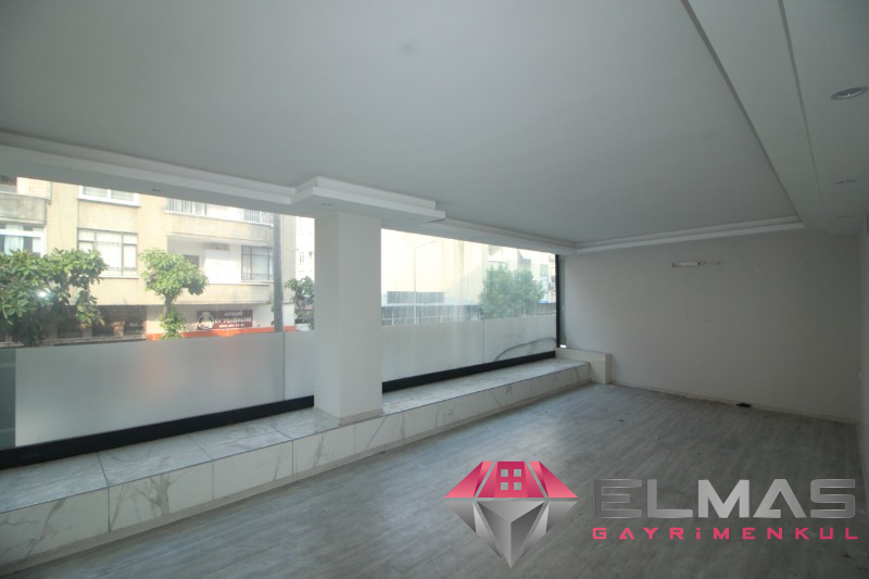 Elmas'tan Burhan Felek Cad. Üzeri 270 M2 Alana Sahip Dükkan