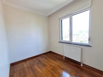 FENERYOLU'NDA YENİ BİNADA ÇOK BAKIMLI 3+1 KİRALIK DAİRE