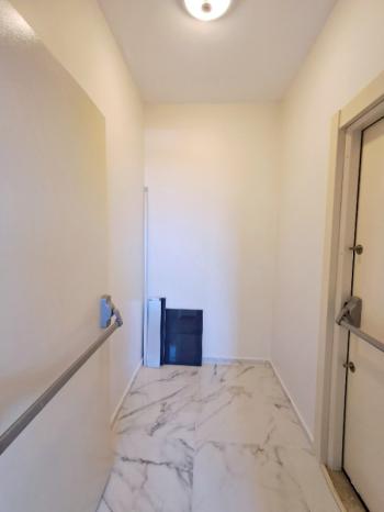 FENERYOLU'NDA YENİ BİNADA ÇOK BAKIMLI 3+1 KİRALIK DAİRE