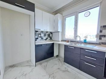 FENERYOLU'NDA YENİ BİNADA ÇOK BAKIMLI 3+1 KİRALIK DAİRE