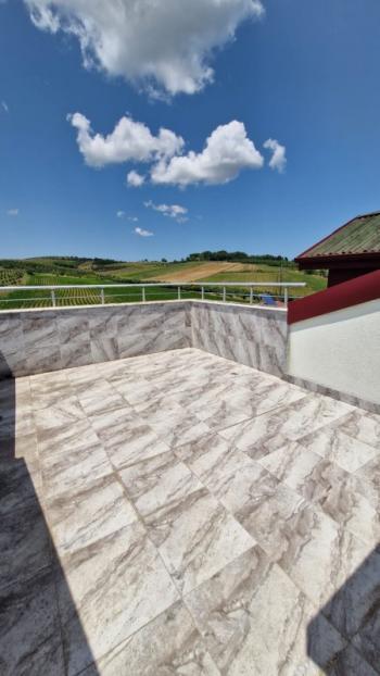SAKARYA KAYNARCA 'DA KALABALIK  AİLELER İÇİN 11.600 m2 ARAZİ İÇİNDE 2 ADET BÜYÜK TİP VİLLA