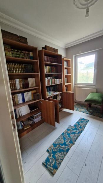 SAKARYA KAYNARCA 'DA KALABALIK  AİLELER İÇİN 11.600 m2 ARAZİ İÇİNDE 2 ADET BÜYÜK TİP VİLLA