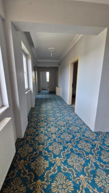 SAKARYA KAYNARCA 'DA KALABALIK  AİLELER İÇİN 11.600 m2 ARAZİ İÇİNDE 2 ADET BÜYÜK TİP VİLLA