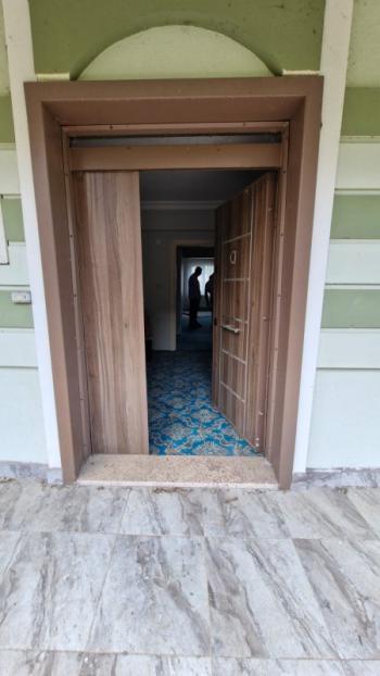 SAKARYA KAYNARCA 'DA KALABALIK  AİLELER İÇİN 11.600 m2 ARAZİ İÇİNDE 2 ADET BÜYÜK TİP VİLLA