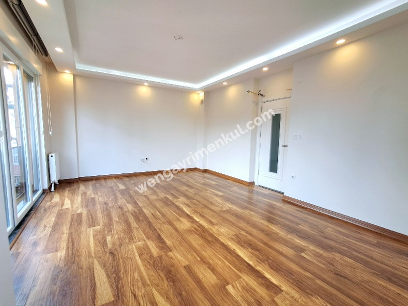 FENERYOLU'NDA YENİ BİNADA ÇOK BAKIMLI 3+1 KİRALIK DAİRE