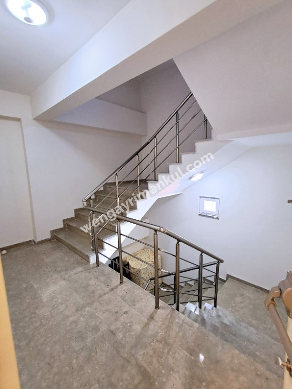 FENERYOLU'NDA YENİ BİNADA ÇOK BAKIMLI 3+1 KİRALIK DAİRE