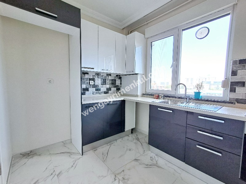 FENERYOLU'NDA YENİ BİNADA ÇOK BAKIMLI 3+1 KİRALIK DAİRE