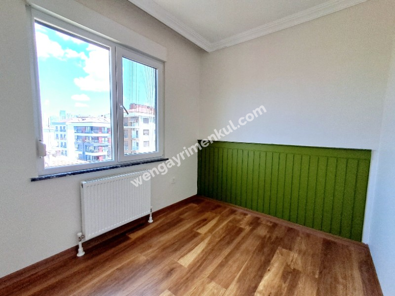 FENERYOLU'NDA YENİ BİNADA ÇOK BAKIMLI 3+1 KİRALIK DAİRE