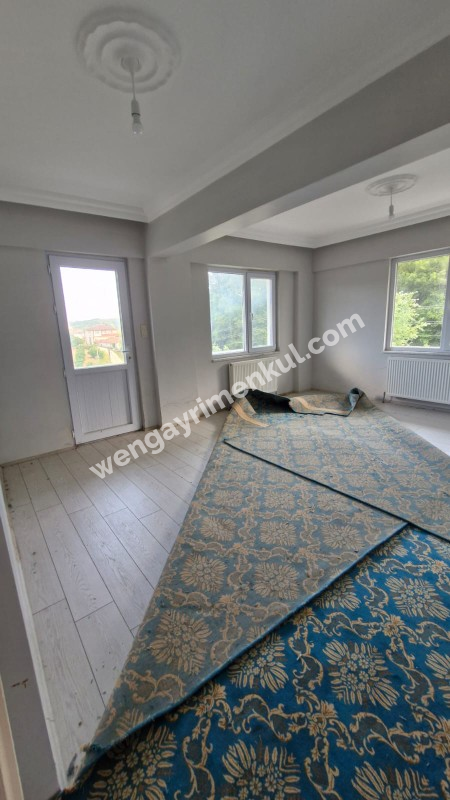 SAKARYA KAYNARCA 'DA KALABALIK  AİLELER İÇİN 11.600 m2 ARAZİ İÇİNDE 2 ADET BÜYÜK TİP VİLLA