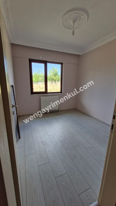 SAKARYA KAYNARCA 'DA KALABALIK  AİLELER İÇİN 11.600 m2 ARAZİ İÇİNDE 2 ADET BÜYÜK TİP VİLLA