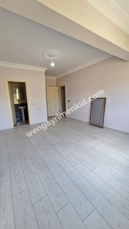 SAKARYA KAYNARCA 'DA KALABALIK  AİLELER İÇİN 11.600 m2 ARAZİ İÇİNDE 2 ADET BÜYÜK TİP VİLLA