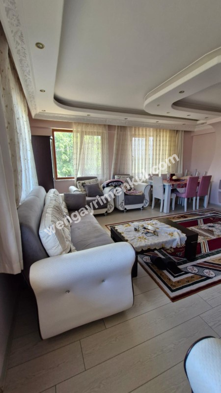 SAKARYA KAYNARCA 'DA KALABALIK  AİLELER İÇİN 11.600 m2 ARAZİ İÇİNDE 2 ADET BÜYÜK TİP VİLLA
