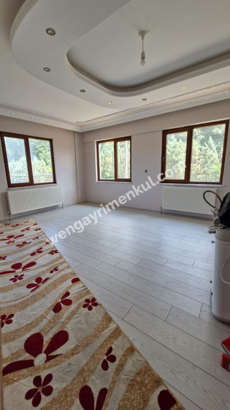 SAKARYA KAYNARCA 'DA KALABALIK  AİLELER İÇİN 11.600 m2 ARAZİ İÇİNDE 2 ADET BÜYÜK TİP VİLLA