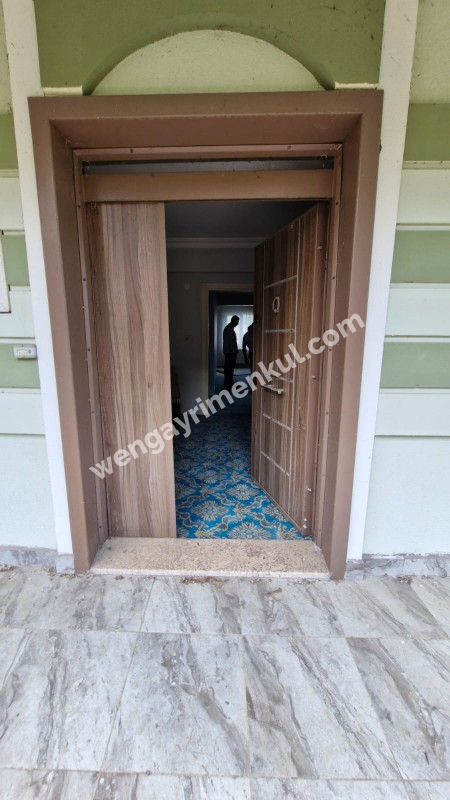 SAKARYA KAYNARCA 'DA KALABALIK  AİLELER İÇİN 11.600 m2 ARAZİ İÇİNDE 2 ADET BÜYÜK TİP VİLLA