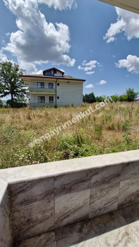 SAKARYA KAYNARCA 'DA KALABALIK  AİLELER İÇİN 11.600 m2 ARAZİ İÇİNDE 2 ADET BÜYÜK TİP VİLLA