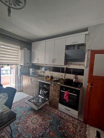 GÜVENAY – ÇORUM ULUKAVAK MAHALLESİ MERKEZİ KONUMDA KİRACILI KOMPLE SATILIK BİNA