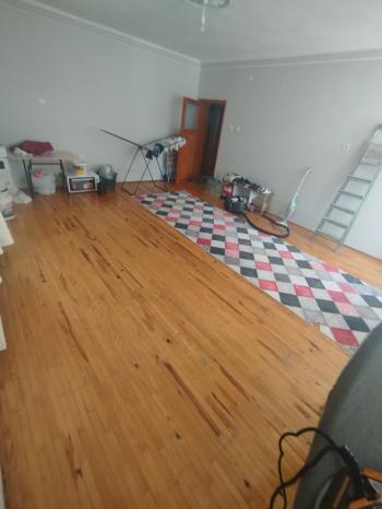 GÜVENAY – ÇORUM ULUKAVAK MAHALLESİ MERKEZİ KONUMDA KİRACILI KOMPLE SATILIK BİNA