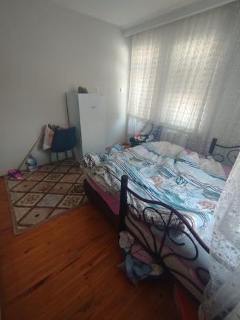 GÜVENAY – ÇORUM ULUKAVAK MAHALLESİ MERKEZİ KONUMDA KİRACILI KOMPLE SATILIK BİNA