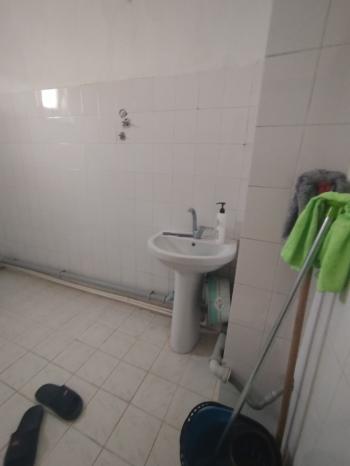 GÜVENAY – ÇORUM ULUKAVAK MAHALLESİ MERKEZİ KONUMDA KİRACILI KOMPLE SATILIK BİNA