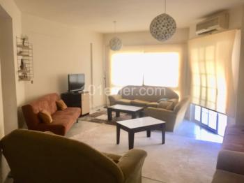LEFKOŞA   GÖNYELİ   BÖLGESİNDE   MERKEZİ KONUMDA SATILIK    DAİRE                                                               0533 880 0084