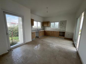 GİRNE YEŞİLTEPE BÖLGESİNDE  SATILIK SIFIR 3 + 1 VİLLA