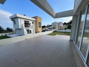 GİRNE YEŞİLTEPE BÖLGESİNDE  SATILIK SIFIR 3 + 1 VİLLA