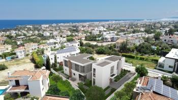 GİRNE BELLAPAİS BÖLGESİNDE SATILIK 5 + 1 SIFIR VİLLA