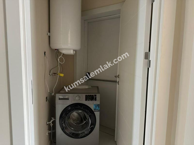 GİRNE MERKEZ BÖLGESİNDE LÜKS SİTE İÇERİSİNDE SATILIK DAİRELER