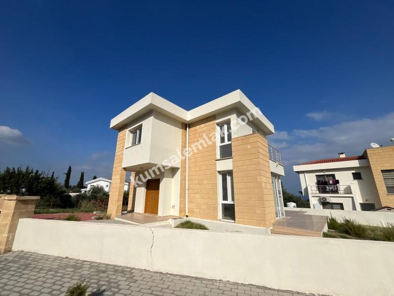 GİRNE YEŞİLTEPE BÖLGESİNDE  SATILIK SIFIR 3 + 1 VİLLA