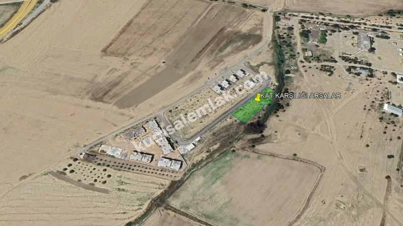 LEFKOŞA GÖKHAN BÖLGESİNDE ARSA KARŞILIKLI SATILIK ARSA