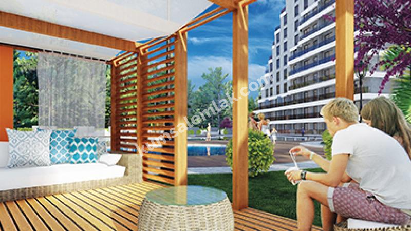 MAĞUSA GEÇİTKALE BÖLGESİNDE LÜKS SİTE İÇERSİNDE SATILIK 2 + 1 DAİRELER