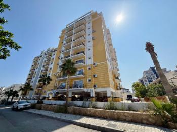 Girne Merkezde Yeni Binada Full Eşyalı 2+1 Satılık Daire 