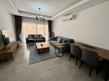 Girne Merkezde Yeni Binada Full Eşyalı 2+1 Satılık Daire 