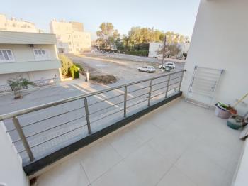Lefkoşa Yenikentte Eşyalı 2+1 Kiralık Daire