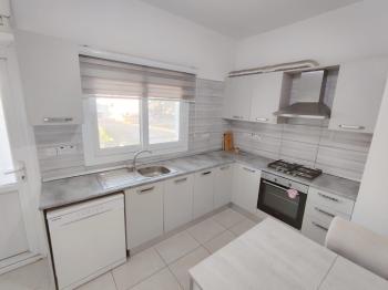 Lefkoşa Yenikentte Eşyalı 2+1 Kiralık Daire