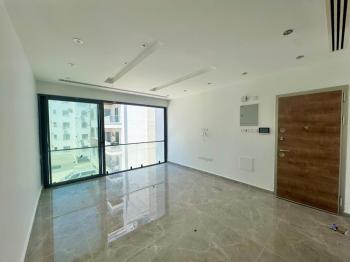 Kıbrs Girne Merkez de Denize Yürüme Mesafesinde Elit Site de Sıfır Satılık 1+1 Rezidans