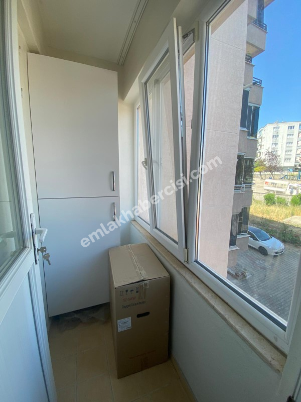 EMLAK HABERCİSİ' NDEN GÜZELYALI TAM MERKEZDE İDO'YA SAHİLE 100 ADIM SATILIK ARA KAT  3+1 DAİRE