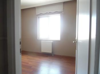 ÇORLUDA SİTE İÇERİSİNDE 4+1 KİRALIK DAİRE 