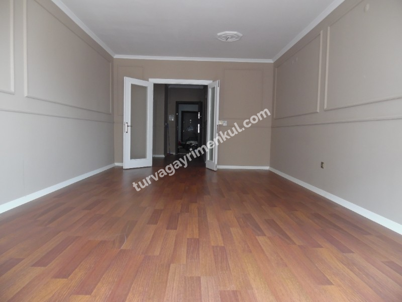 ÇORLUDA SİTE İÇERİSİNDE 4+1 KİRALIK DAİRE 