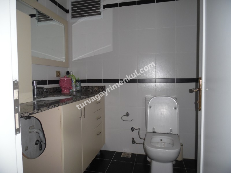 ÇORLUDA SİTE İÇERİSİNDE 4+1 KİRALIK DAİRE 