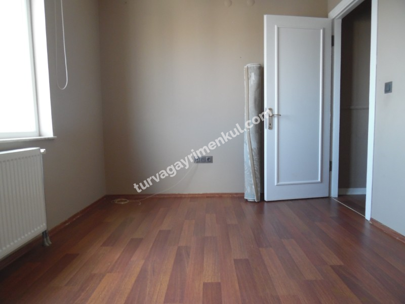 ÇORLUDA SİTE İÇERİSİNDE 4+1 KİRALIK DAİRE 