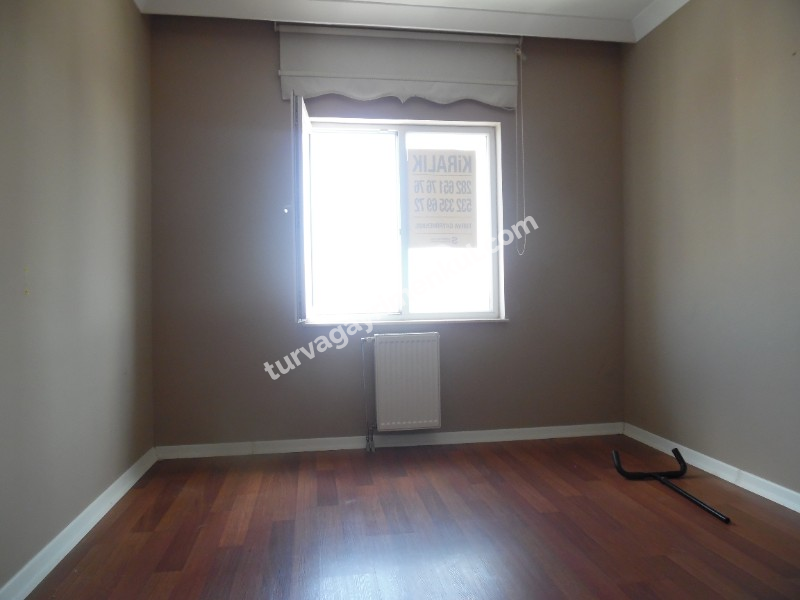 ÇORLUDA SİTE İÇERİSİNDE 4+1 KİRALIK DAİRE 