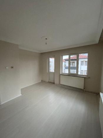AFYON ÜÇOK EMLAKTAN ALİ İHSAN PAŞA MAH KİRALIK 3+1 124M² DAİRE