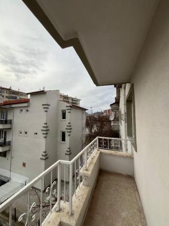 AFYON ÜÇOK EMLAKTAN ALİ İHSAN PAŞA MAH KİRALIK 3+1 124M² DAİRE