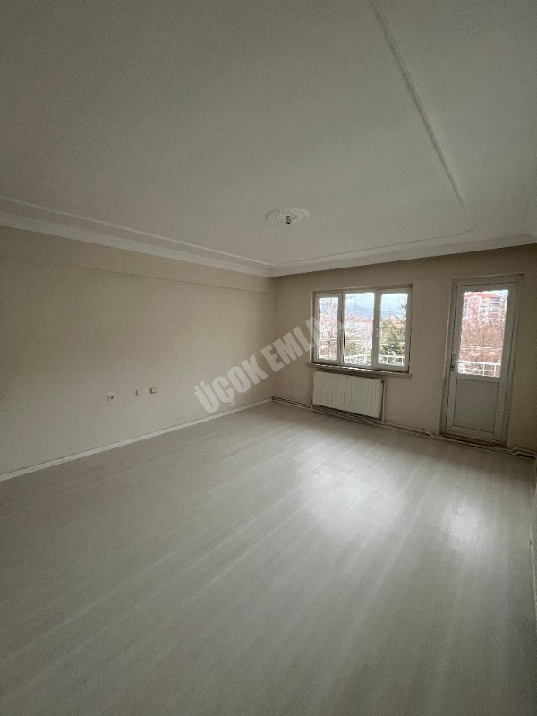 AFYON ÜÇOK EMLAKTAN ALİ İHSAN PAŞA MAH KİRALIK 3+1 124M² DAİRE