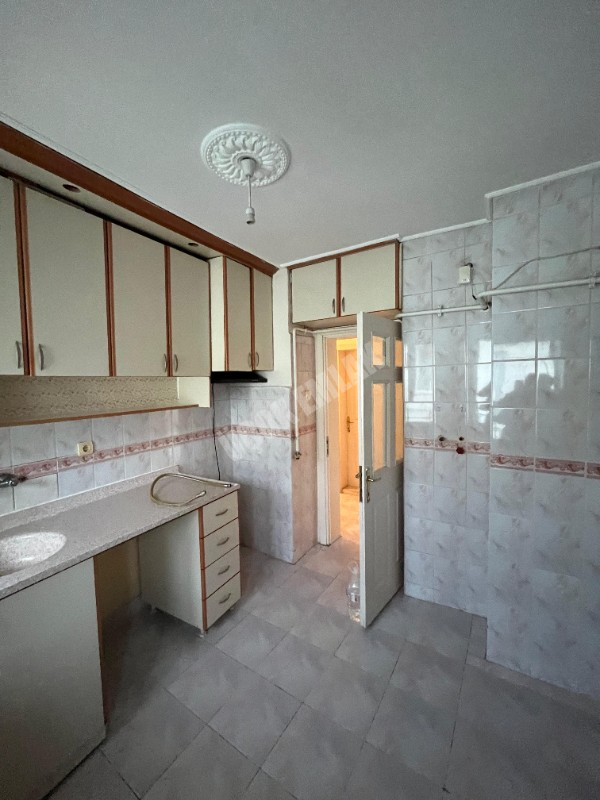 AFYON ÜÇOK EMLAKTAN ALİ İHSAN PAŞA MAH KİRALIK 3+1 124M² DAİRE